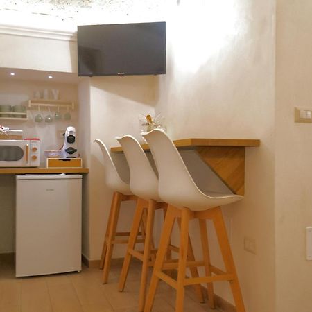 Castrum Casa Vacanza Мезанье Экстерьер фото